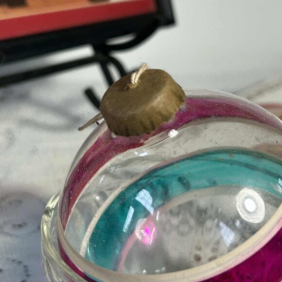 MCM WW2 era mercury glass Christmas ornament - Picture 5 of 8